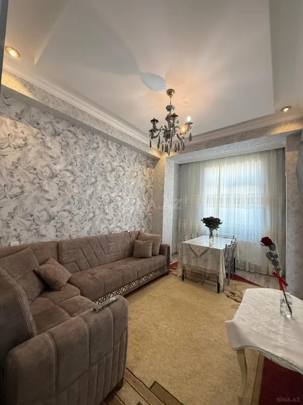Kirayə verilir 2 otaqlı mənzil 58 m²