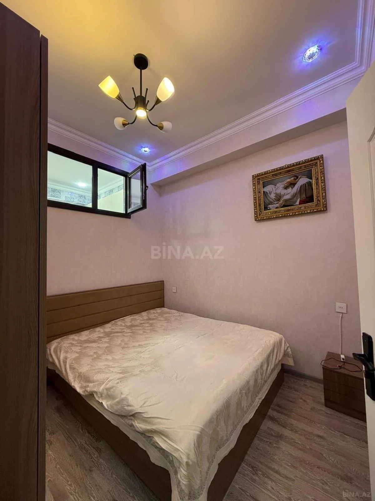 Kirayə verilir 2 otaqlı mənzil 58 m²