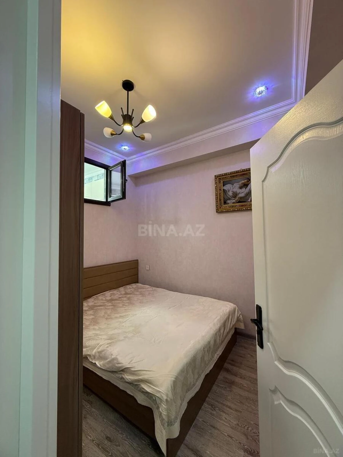 Kirayə verilir 2 otaqlı mənzil 58 m²