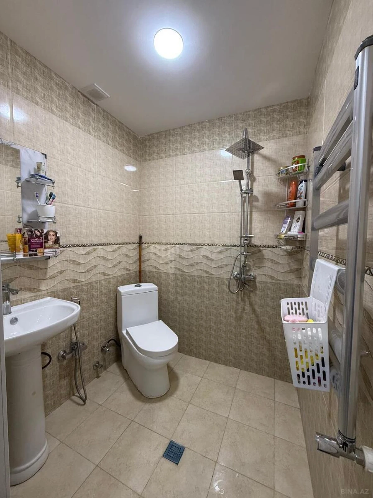 Kirayə verilir 2 otaqlı mənzil 58 m²