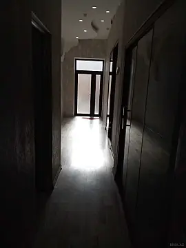 Kirayə verilir 4 otaqlı ofis 110 m²