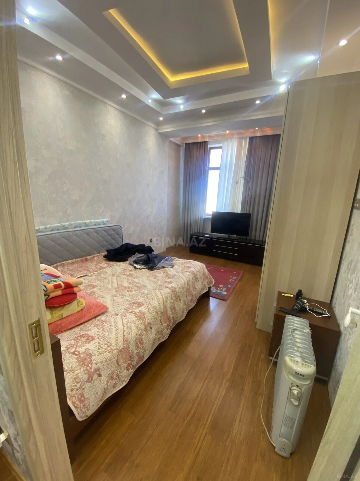 Satılır 2 otaqlı mənzil 65 m²