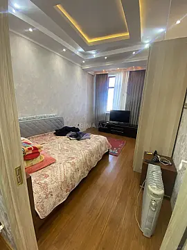 Satılır 2 otaqlı mənzil 65 m²