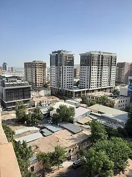 Kirayə verilir 3 otaqlı mənzil 150 m² — Bakı 3 otaq 150.00 m²