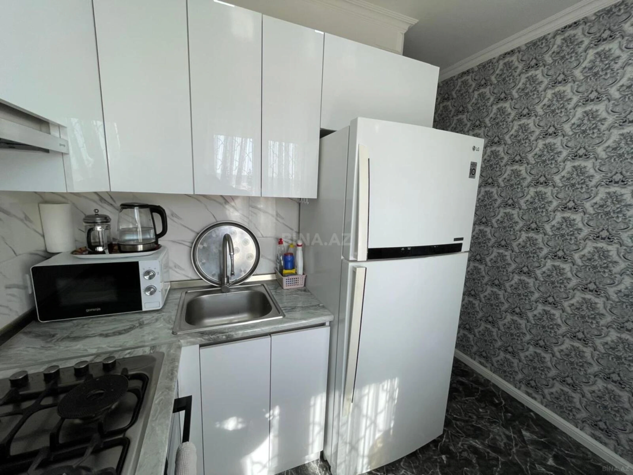 Satılır 2 otaqlı mənzil 60 m²