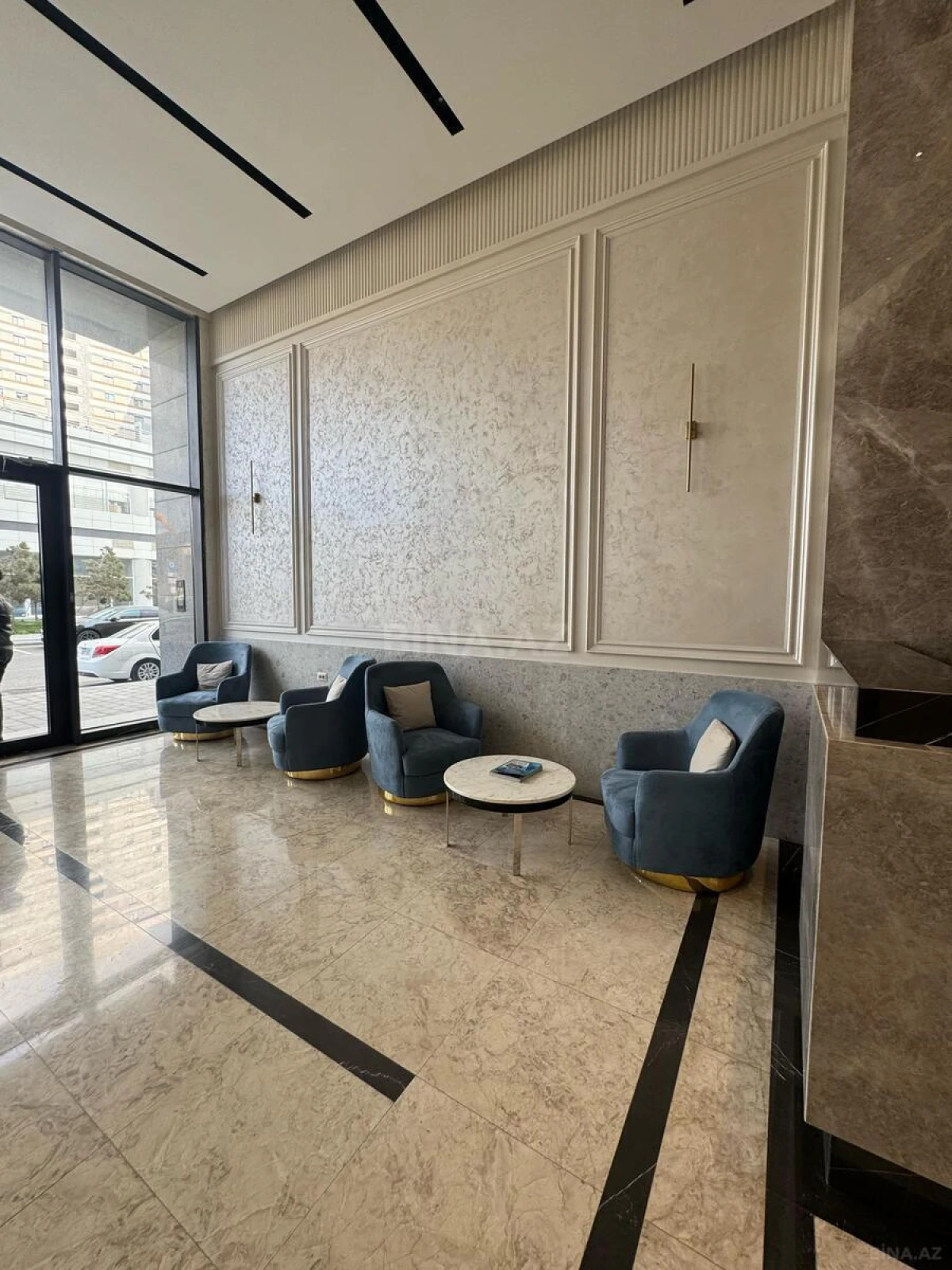 Satılır 3 otaqlı mənzil 120 m²