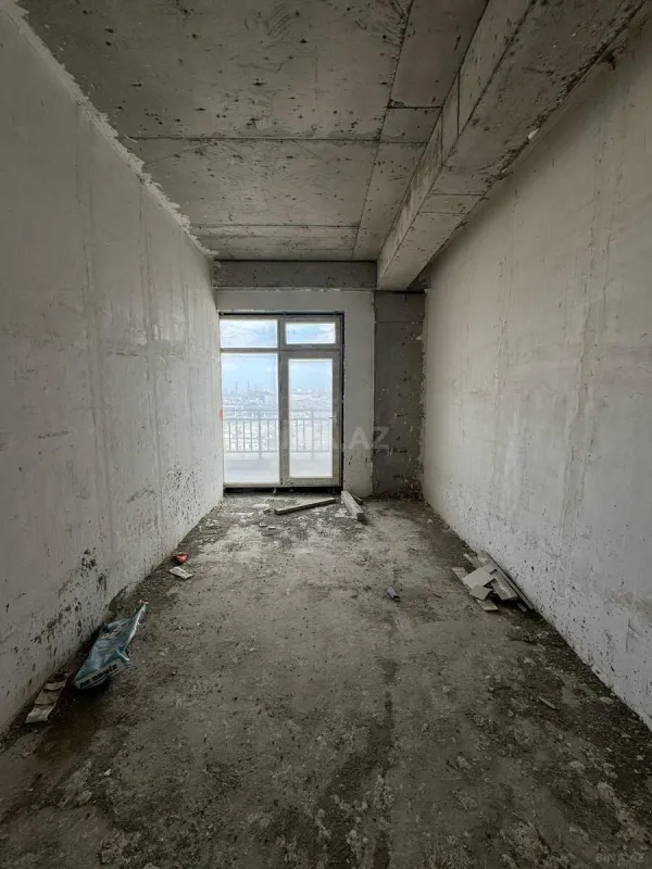 Satılır 3 otaqlı mənzil 120 m²