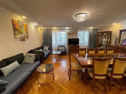 Satılır 4 otaqlı mənzil 90 m² — Bakı, Yasamal 4 otaq 90.00 m²
