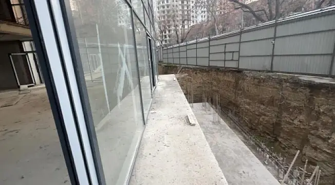 Satılır obyekt 200 m²