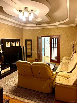 Kirayə verilir 3 otaqlı mənzil 100 m²