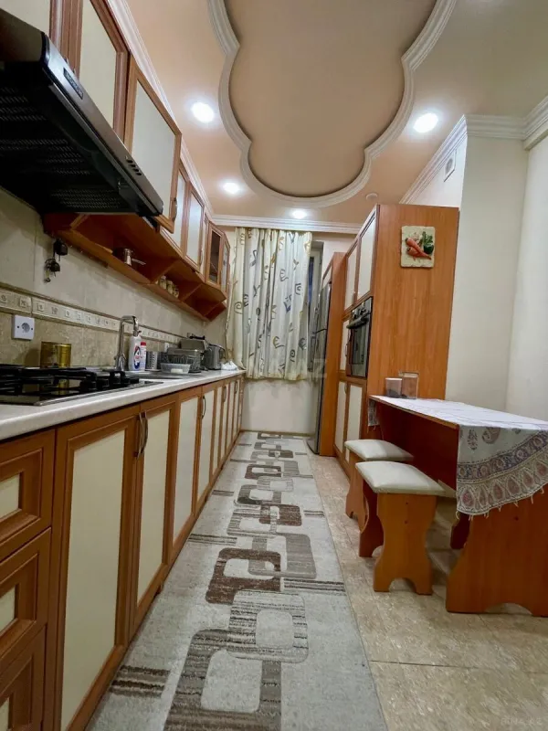 Kirayə verilir 3 otaqlı mənzil 100 m²