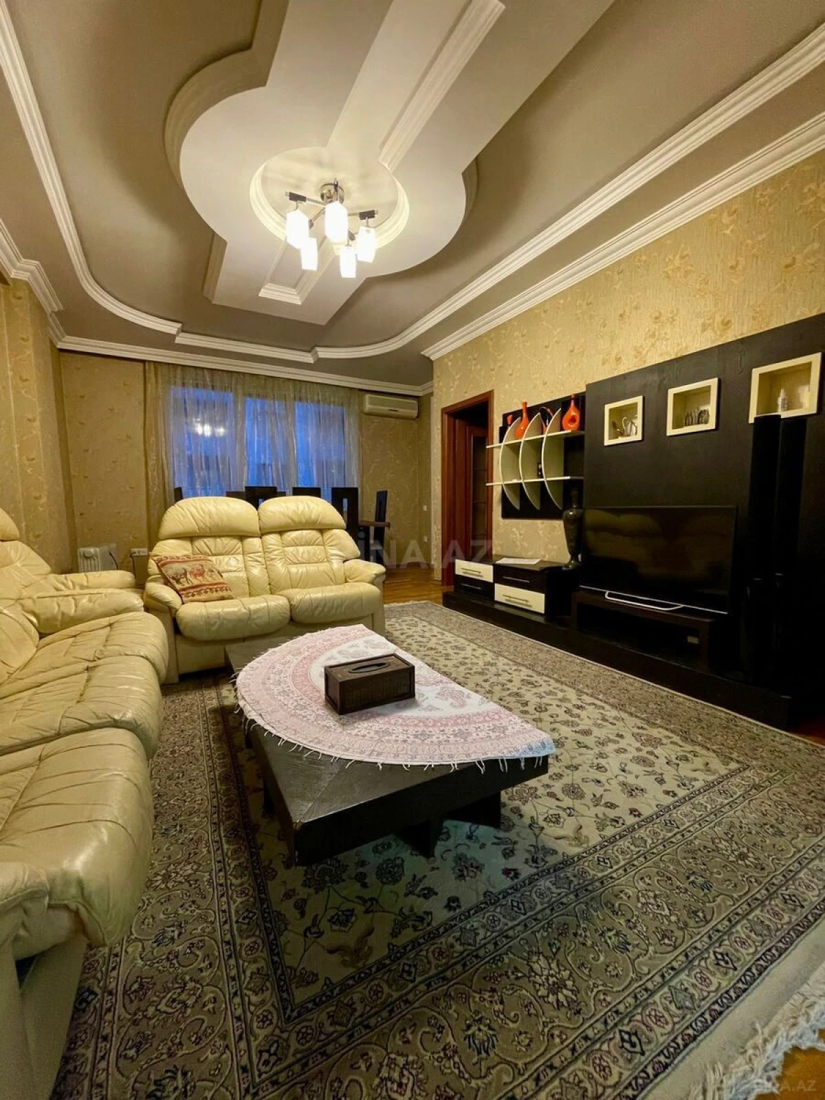 Kirayə verilir 3 otaqlı mənzil 100 m²