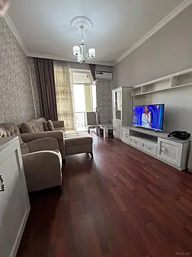 Kirayə verilir 2 otaqlı mənzil 94 m² — Bakı 2 otaq 94.00 m²