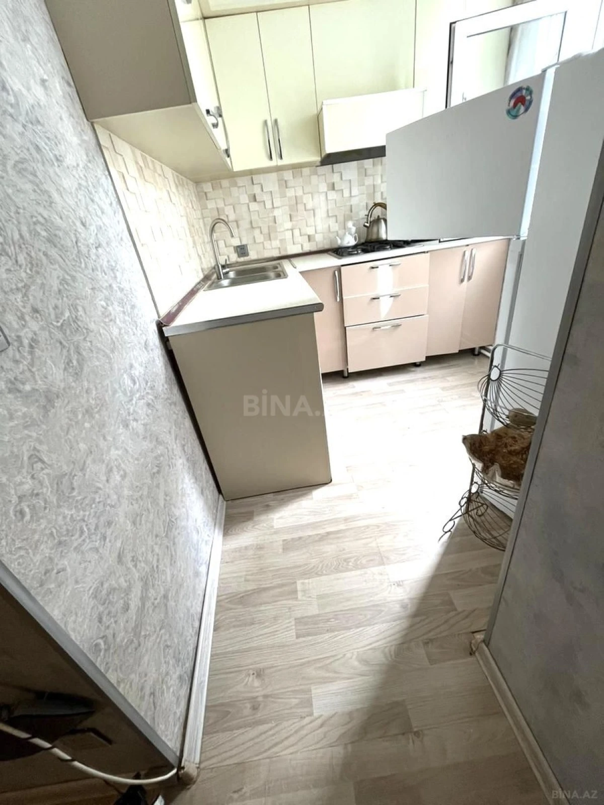 Kirayə verilir 2 otaqlı mənzil 60 m²