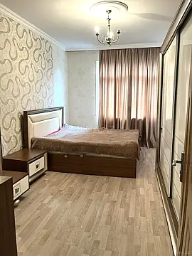 Kirayə verilir 2 otaqlı mənzil 60 m²