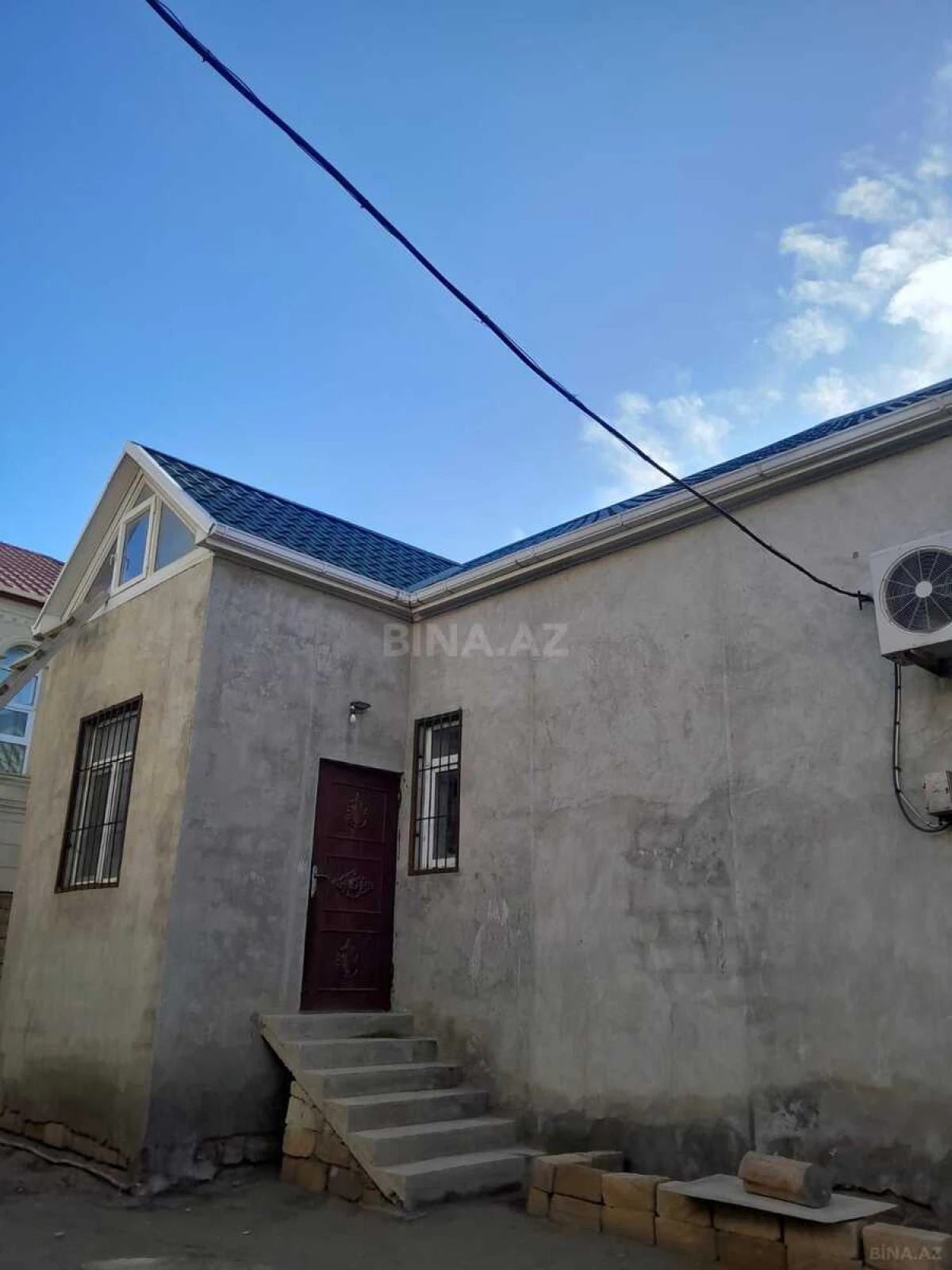 Satılır 5 otaqlı həyət evi 150 m²