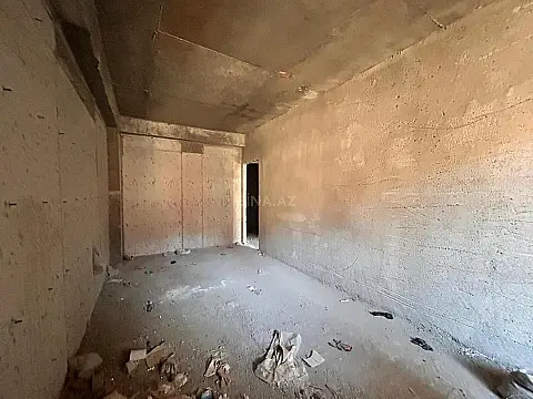 Satılır 2 otaqlı mənzil 70 m²