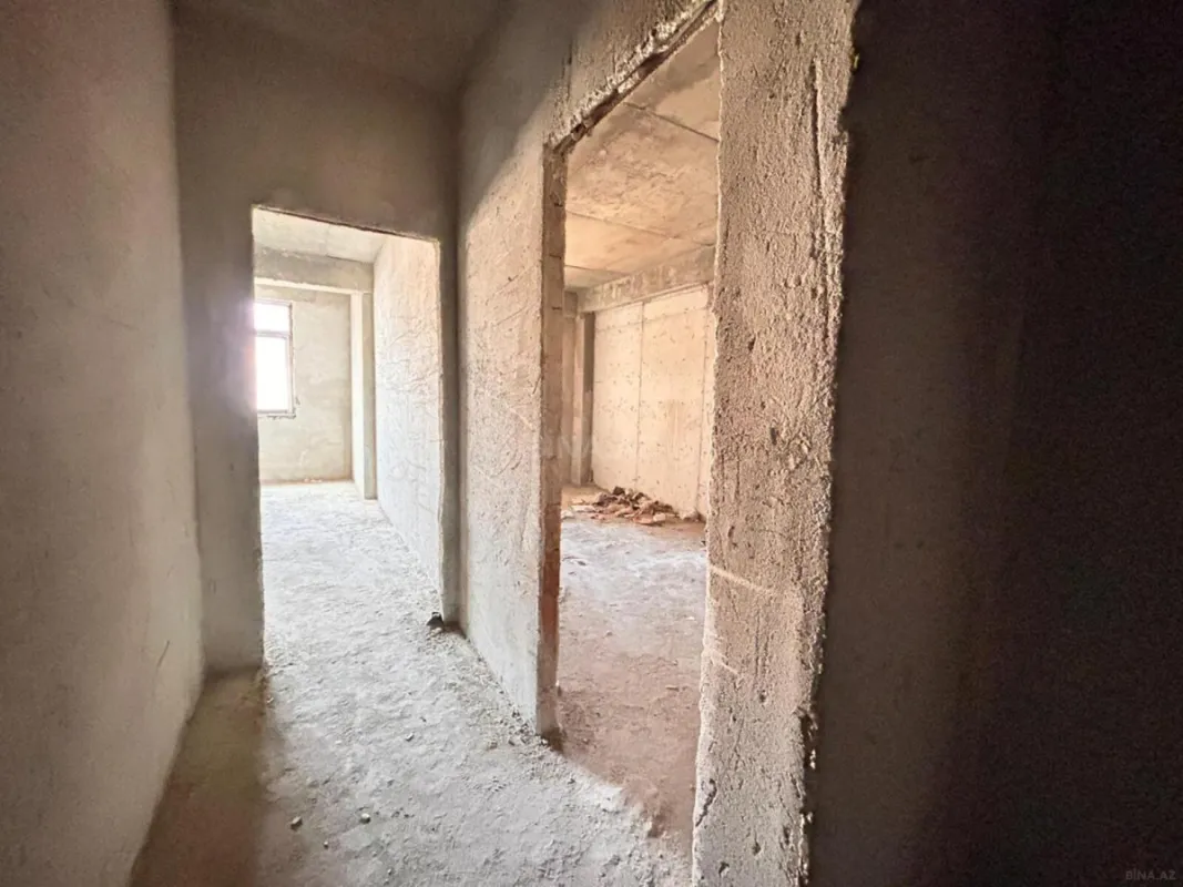 Satılır 2 otaqlı mənzil 70 m²