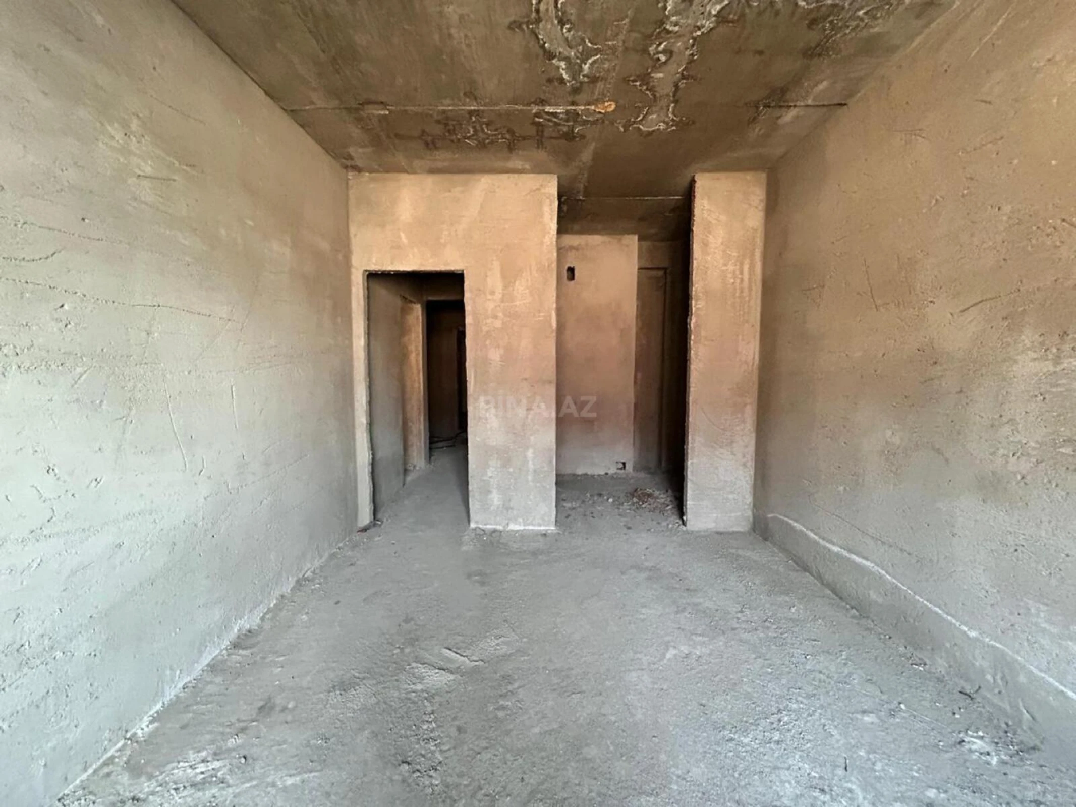 Satılır 2 otaqlı mənzil 70 m²