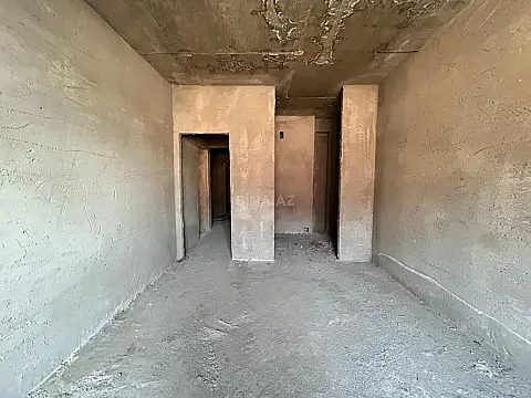 Satılır 2 otaqlı mənzil 70 m²