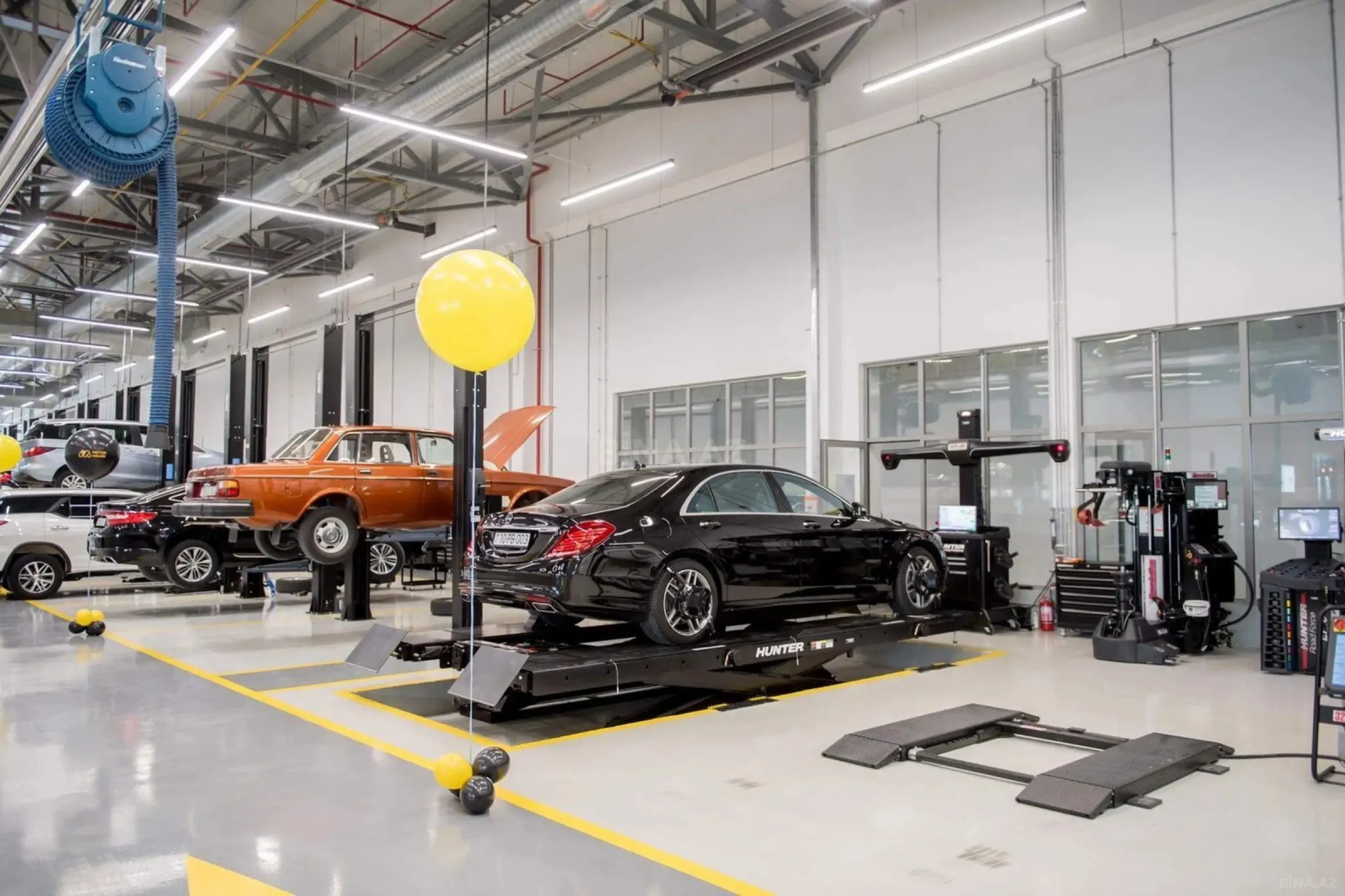 Satılır obyekt 956 m²