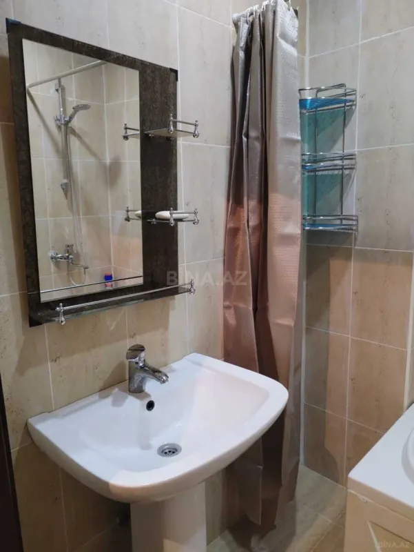 Satılır 2 otaqlı mənzil 60 m²