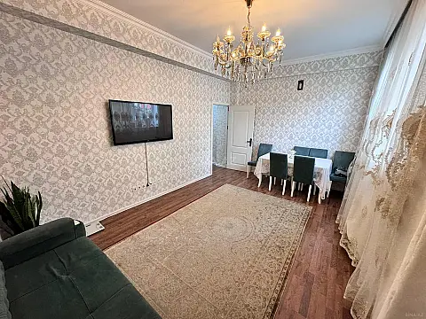 Satılır 2 otaqlı mənzil 60 m²
