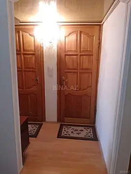 Satılır 4 otaqlı mənzil 80 m²