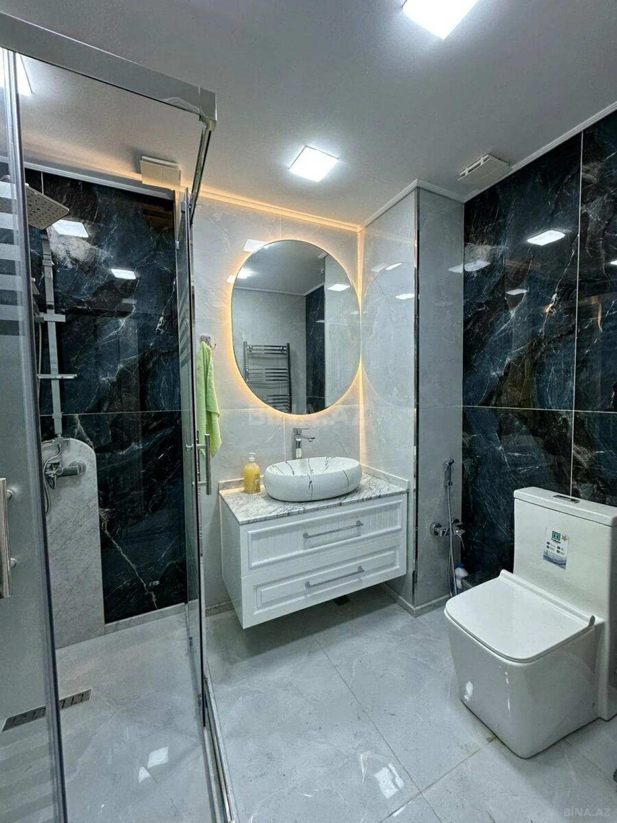 Satılır 2 otaqlı mənzil 110 m²