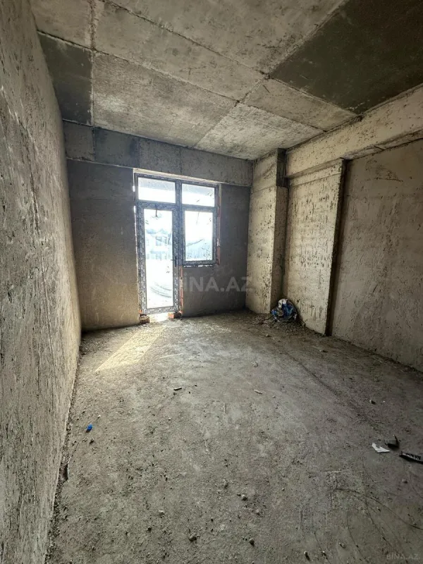 Satılır 2 otaqlı mənzil 68 m²