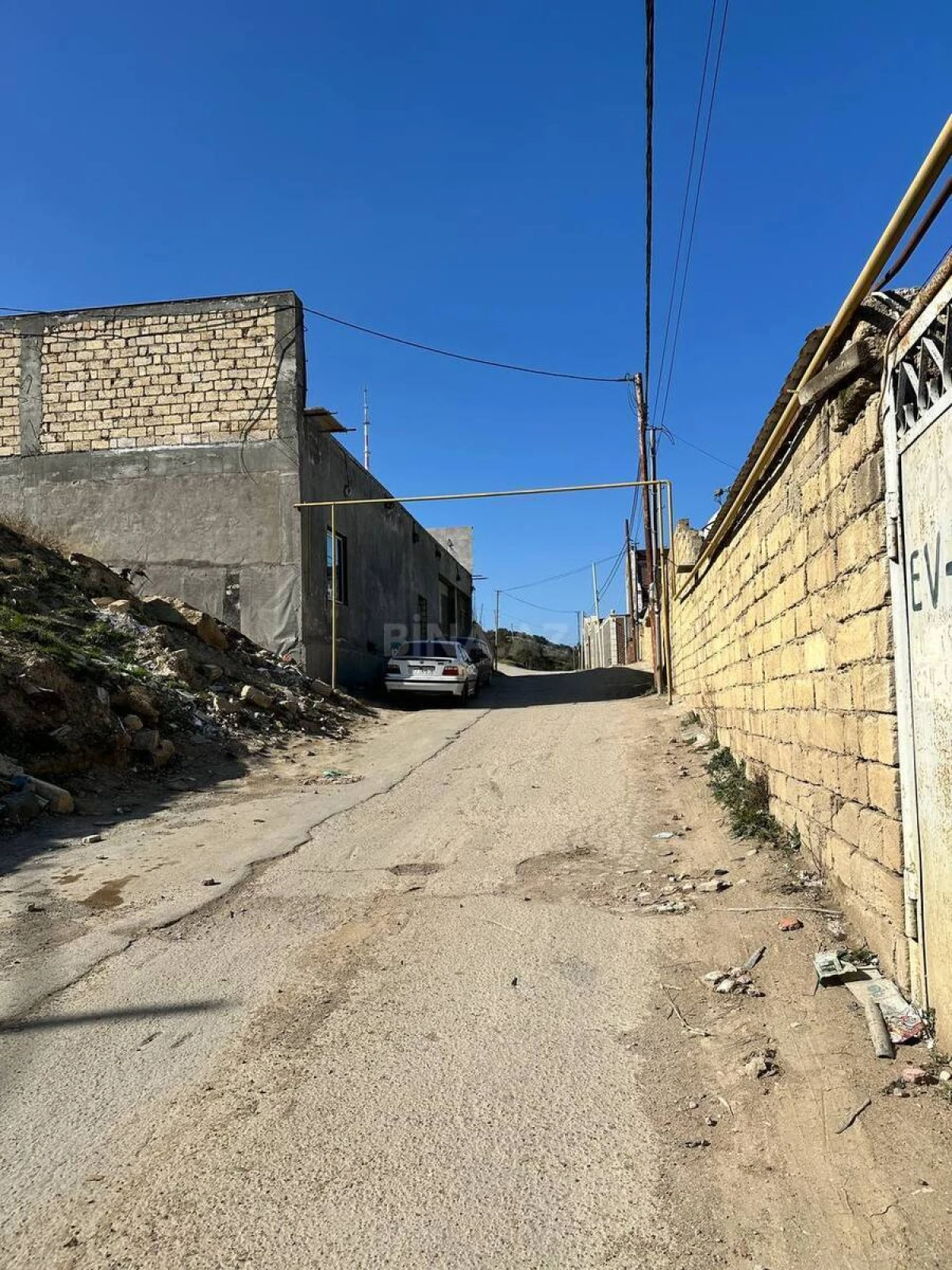 Satılır 3 otaqlı həyət evi 510 m²