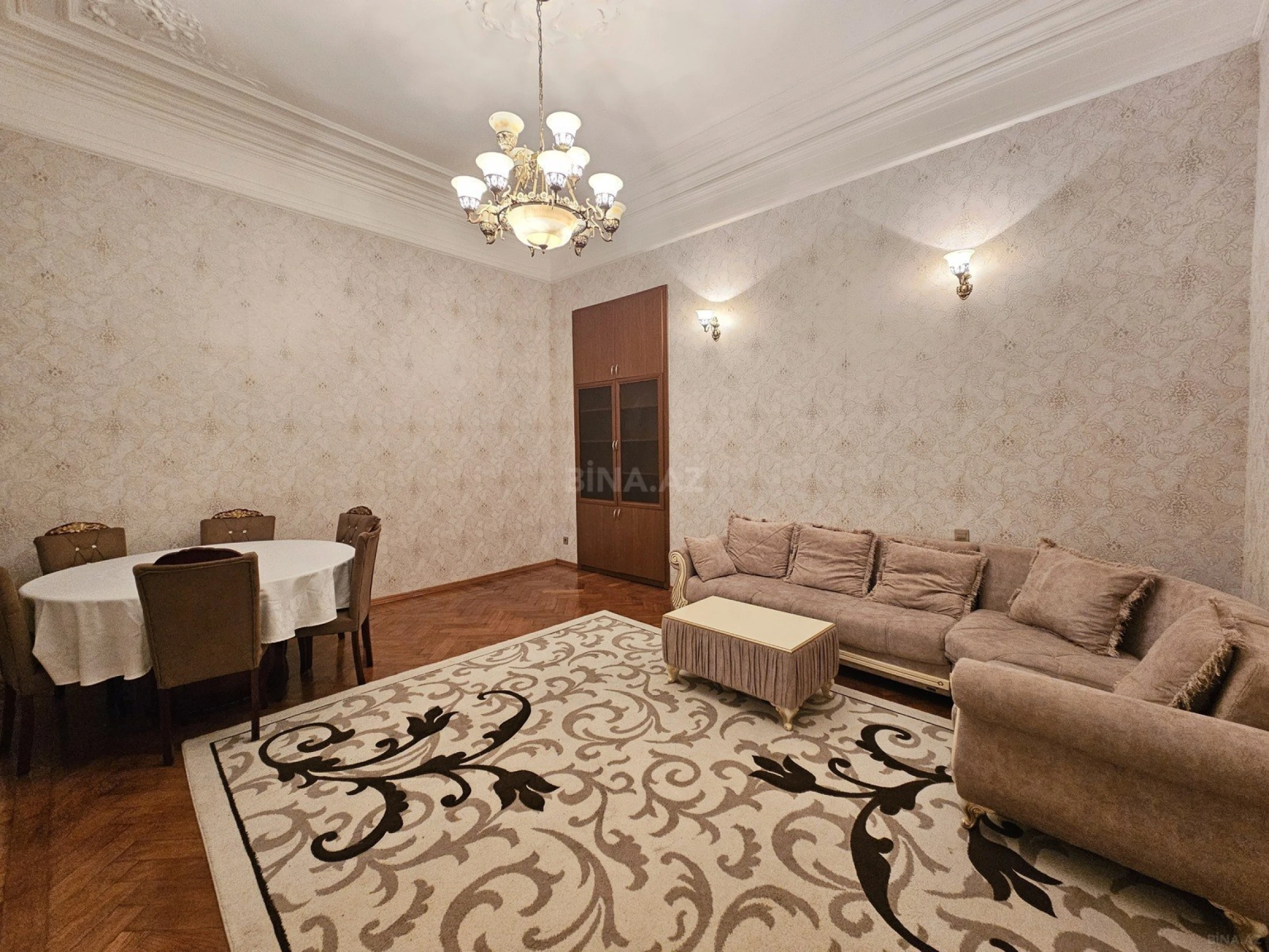 Kirayə verilir 3 otaqlı mənzil 110 m²