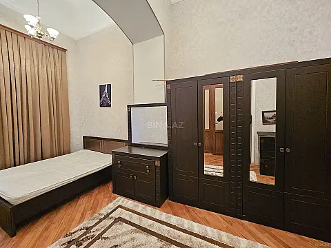 Kirayə verilir 3 otaqlı mənzil 110 m²
