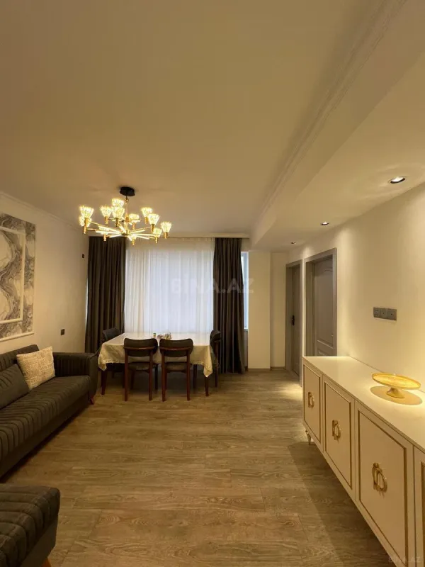 Satılır 3 otaqlı mənzil 68 m²