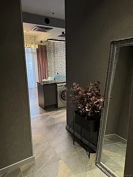 Kirayə verilir 2 otaqlı mənzil 65 m²