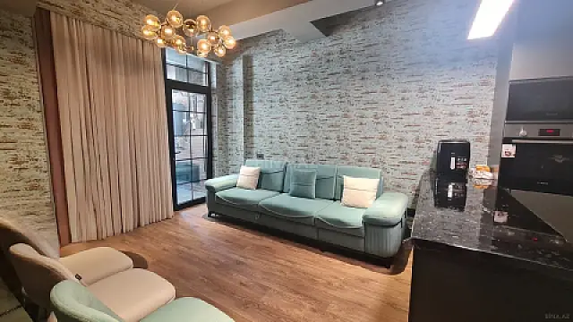 Kirayə verilir 2 otaqlı mənzil 65 m²