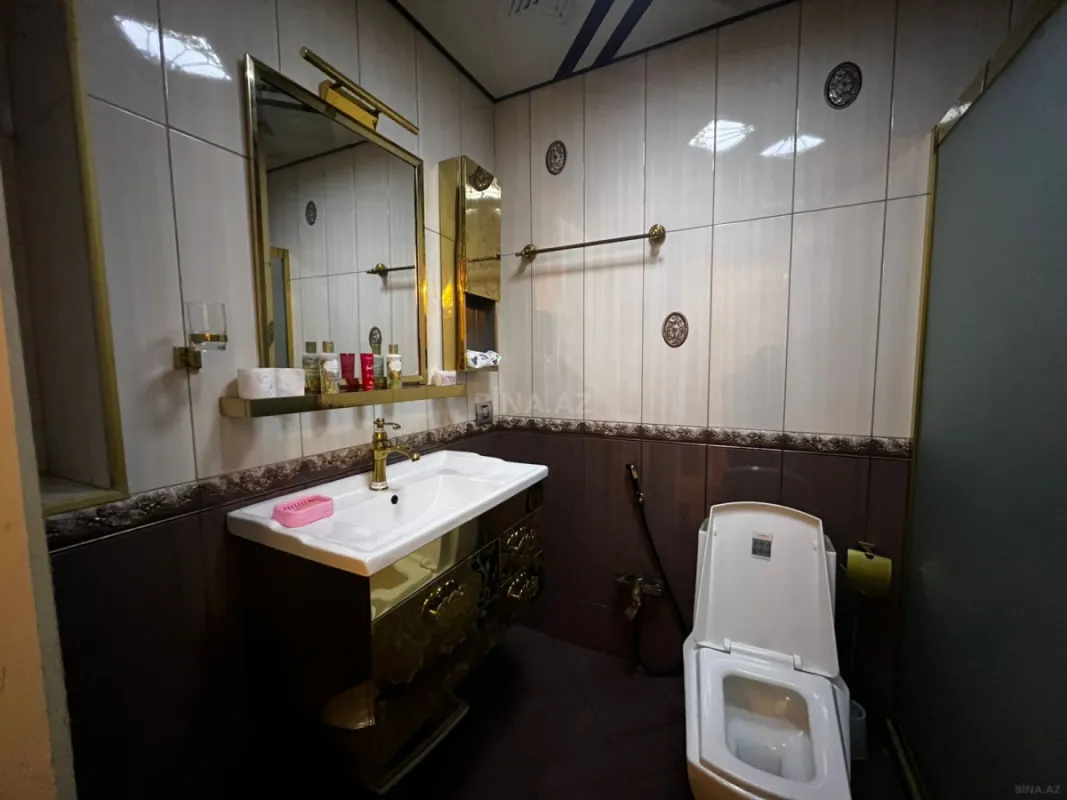 Kirayə verilir 4 otaqlı mənzil 240 m²