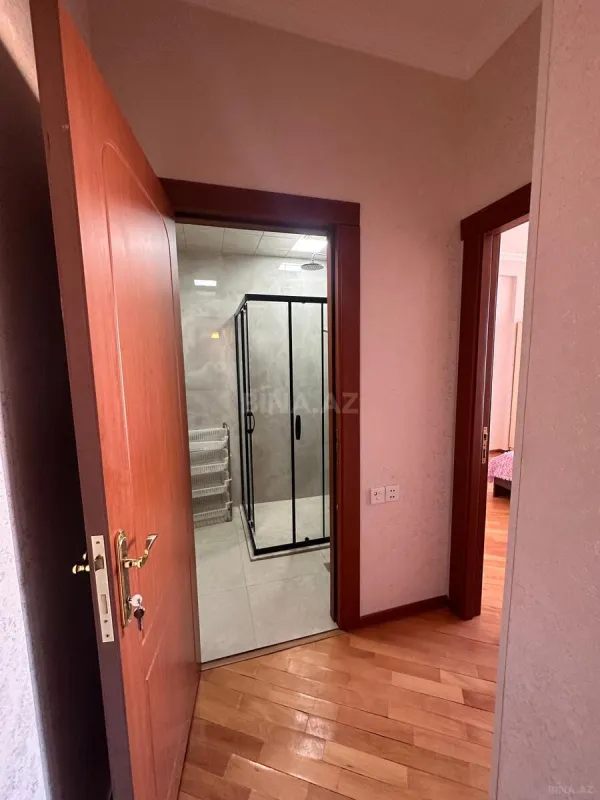 Kirayə verilir 2 otaqlı mənzil 80 m²