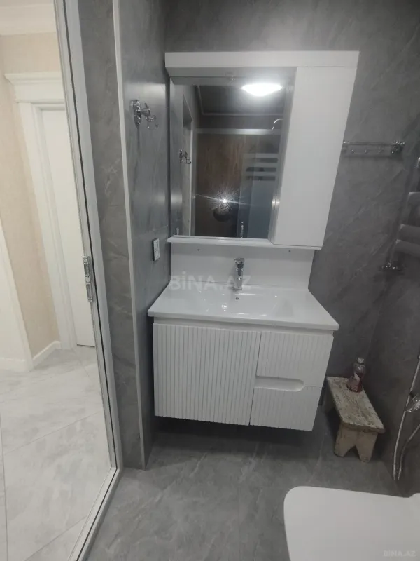 Satılır 2 otaqlı mənzil 60 m²