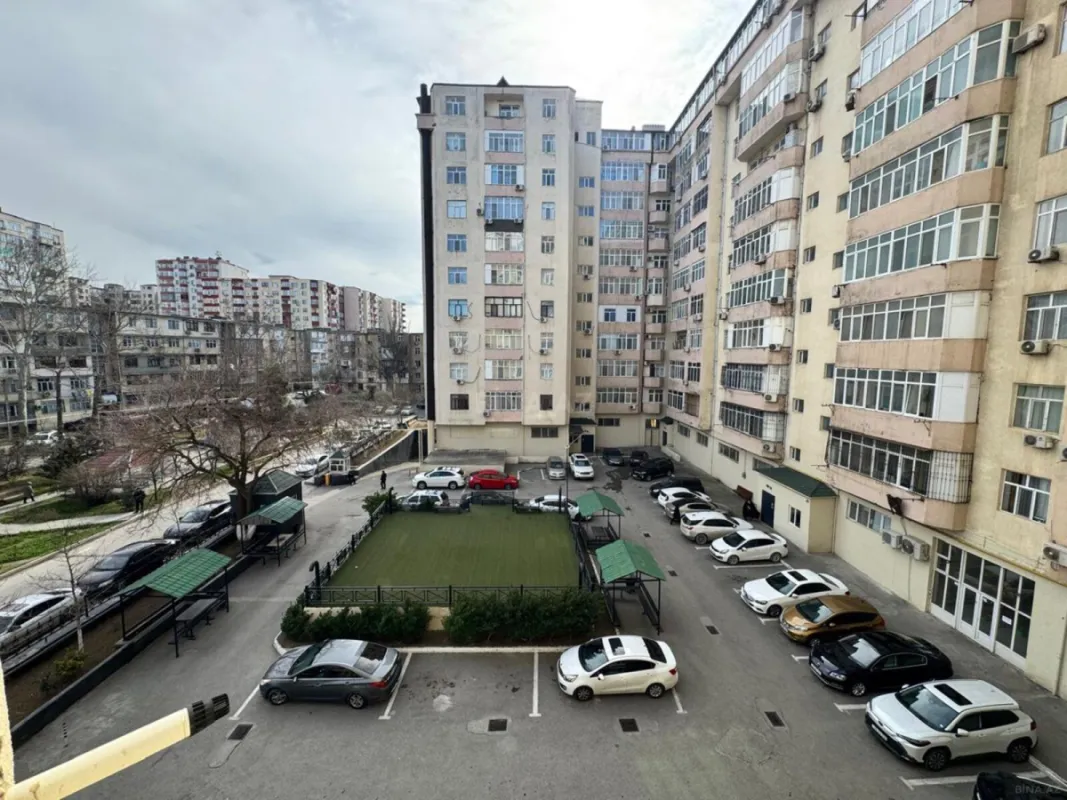 Satılır 2 otaqlı mənzil 100 m²