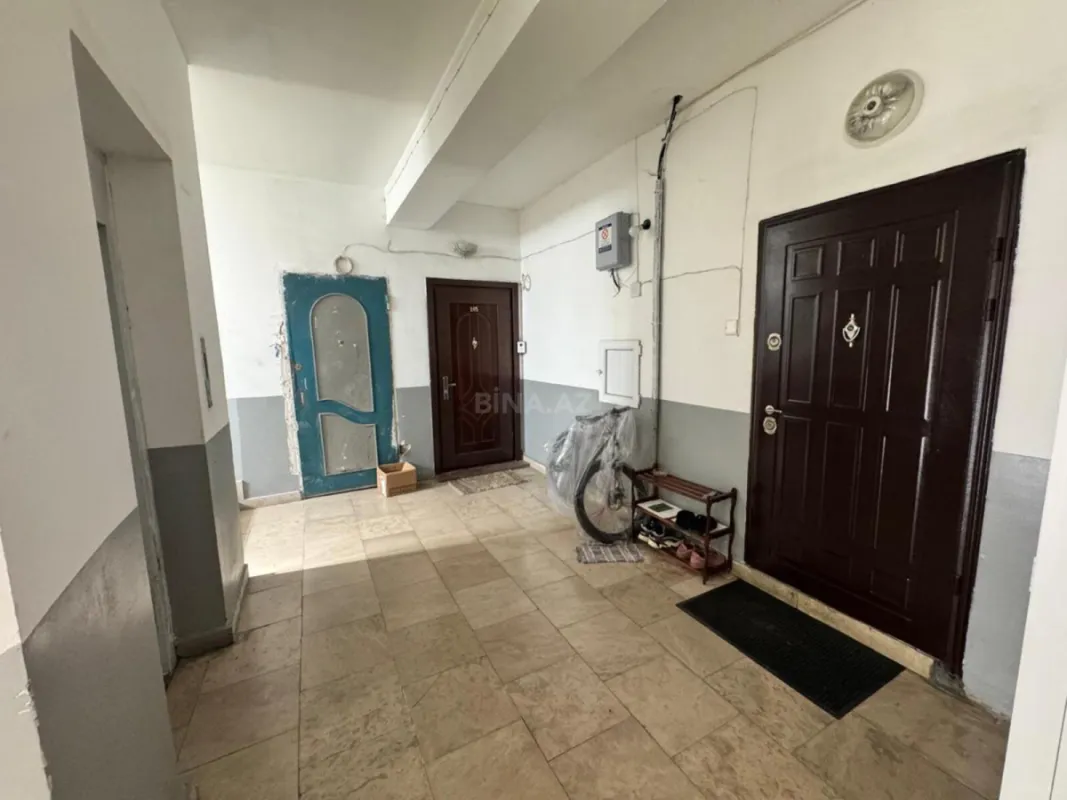 Satılır 2 otaqlı mənzil 100 m²