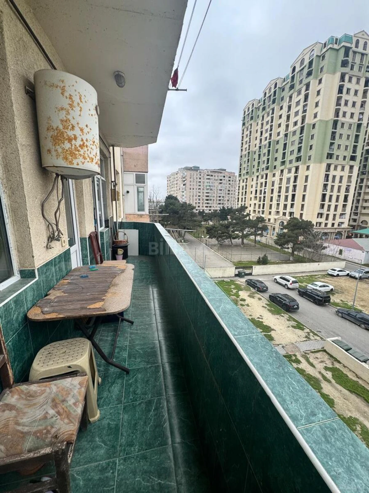 Satılır 2 otaqlı mənzil 100 m²