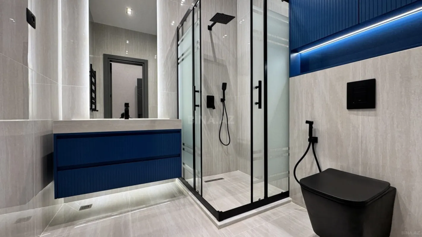 Satılır 5 otaqlı həyət evi 260 m²