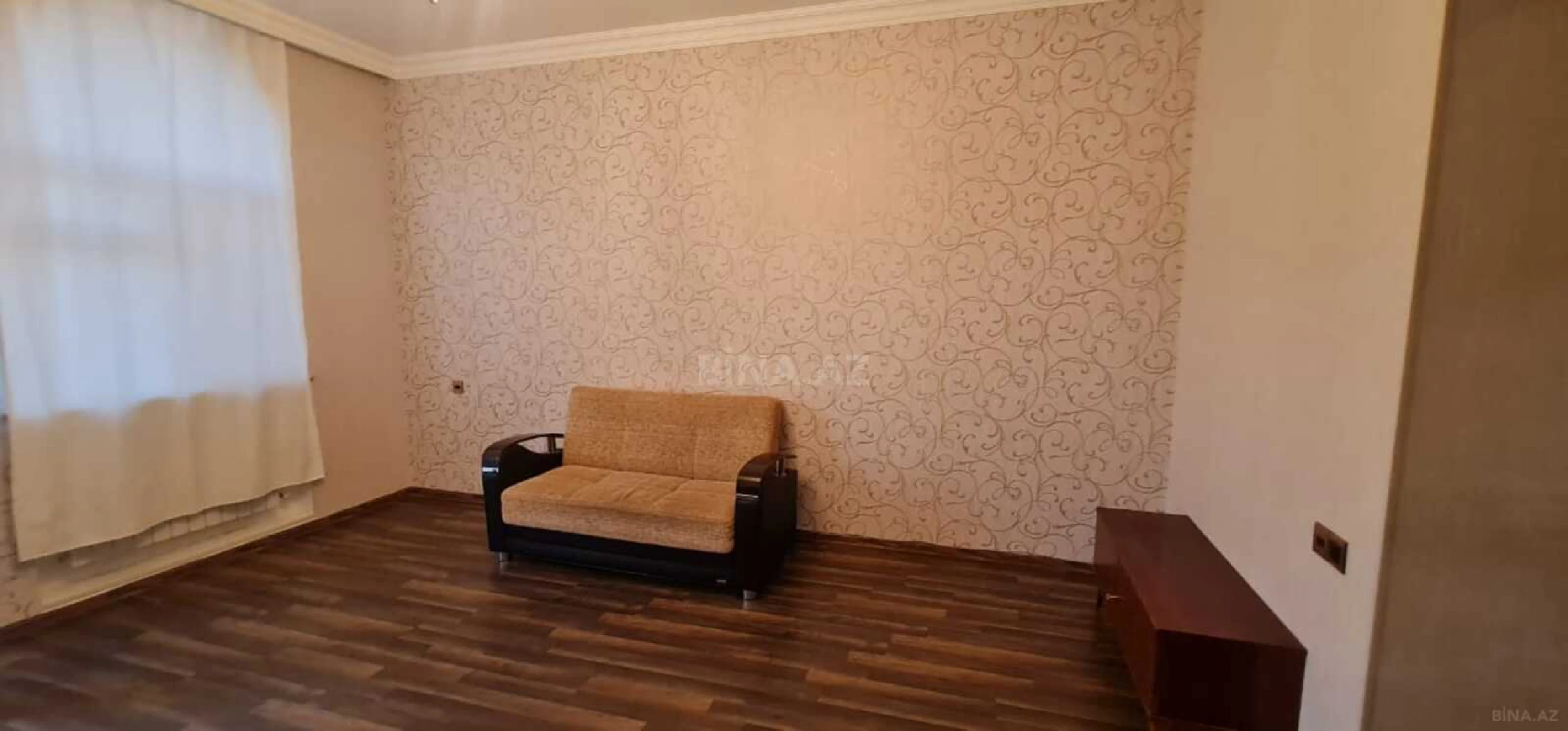 Kirayə verilir 3 otaqlı mənzil 100 m²