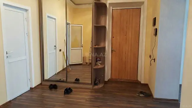 Kirayə verilir 3 otaqlı mənzil 100 m² — Bakı, İnşaatçılar 3 otaq 100.00 m²