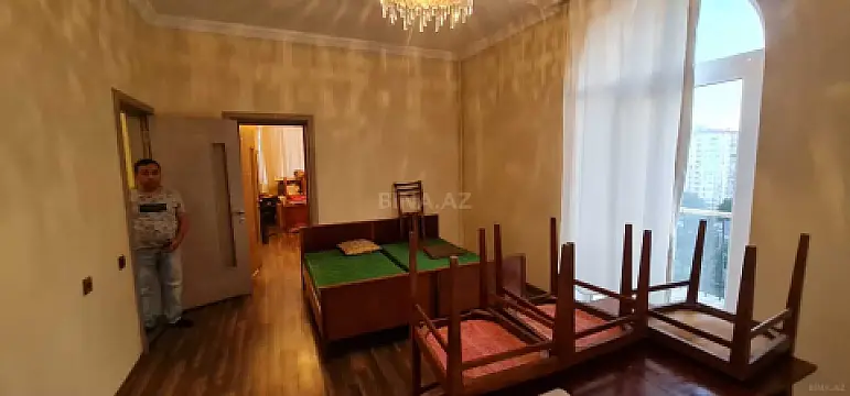 Kirayə verilir 3 otaqlı mənzil 100 m²
