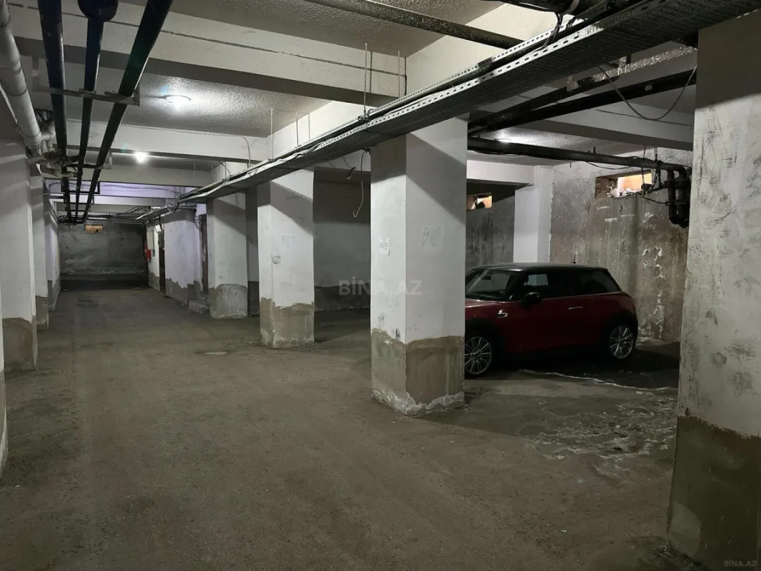 Satılır qaraj 200 m²