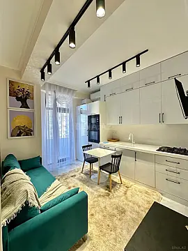 Satılır 2 otaqlı mənzil 45 m²