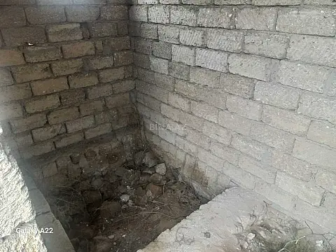 Satılır torpaq sahəsi 2 m²