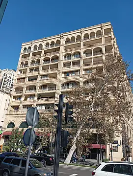 Satılır 2 otaqlı mənzil 49 m² — Bakı 2 otaq 49.00 m²